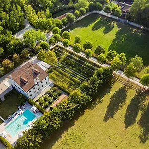 Agroturismo Al Segnavento - Fiori&frutti Italia