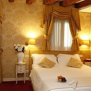  Apartamento Casa Dei Cavalieri Italia