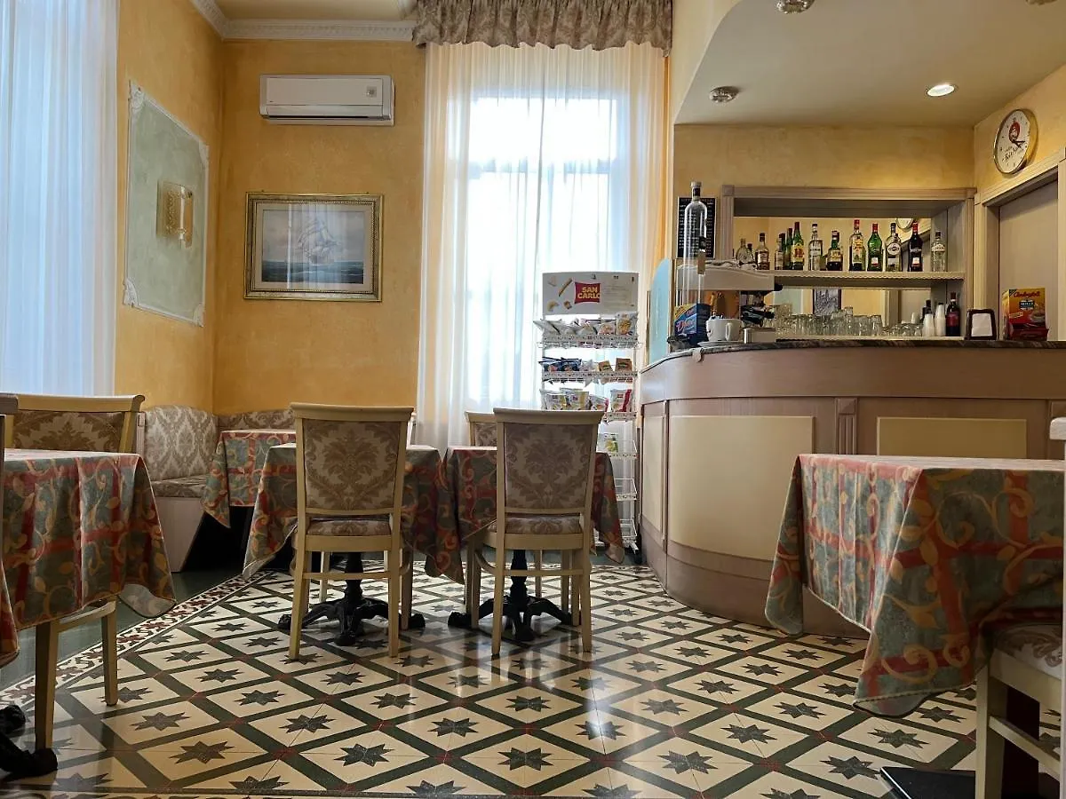 Hotel Villa Primavera Pisa 2*,