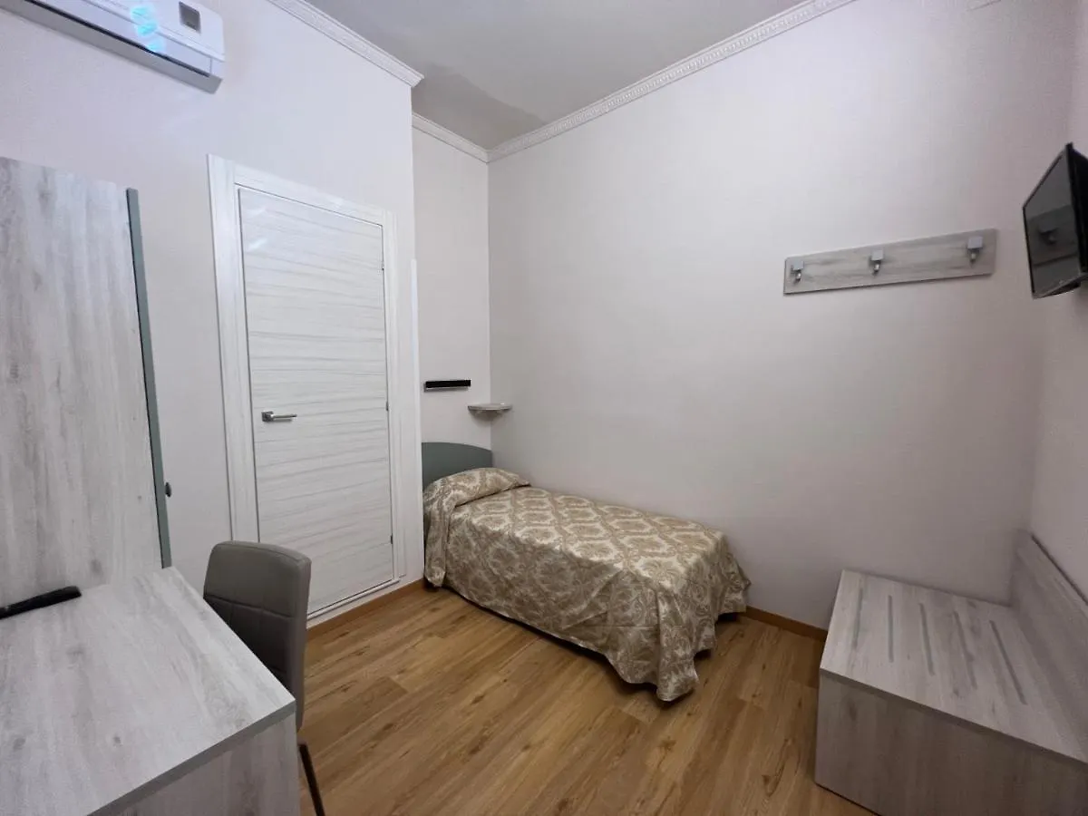 Hotel Villa Primavera Pisa 2*,