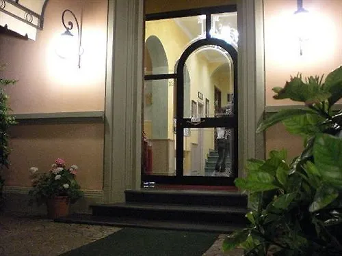 Hotel Villa Primavera Пиза