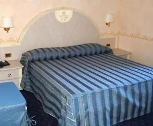 Hotel Villa Primavera Pisa 2*,