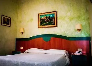 Hotel Villa Primavera Pisa 2*,